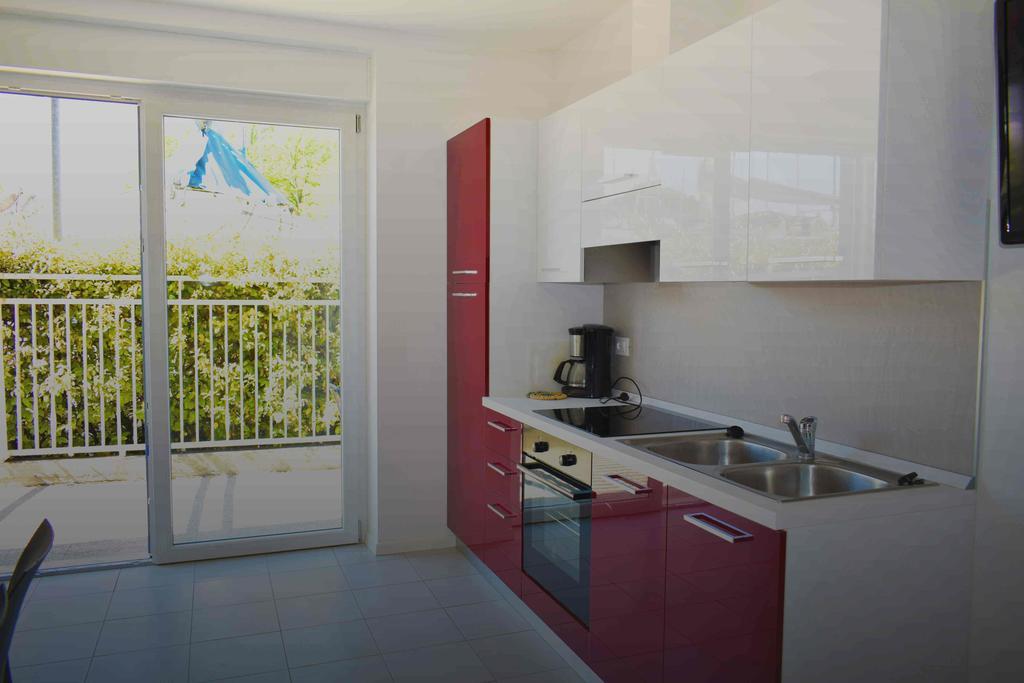 Residence Ambra Riva del Garda Eksteriør bilde
