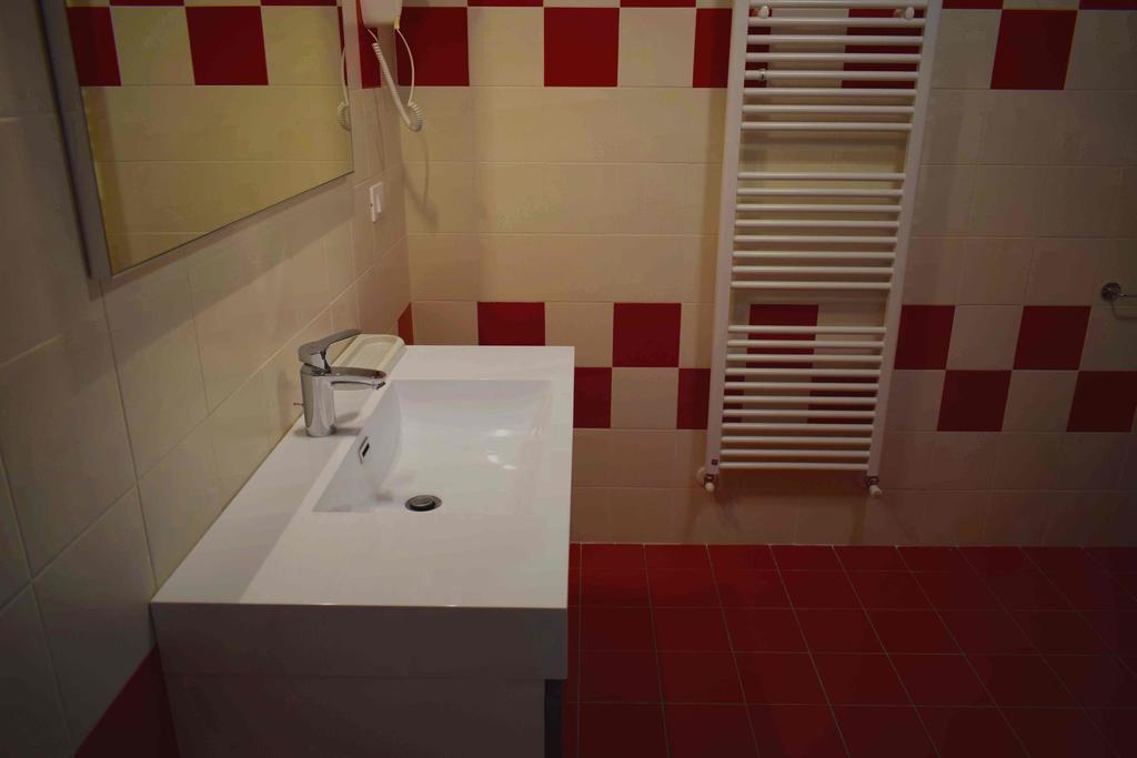 Residence Ambra Riva del Garda Eksteriør bilde
